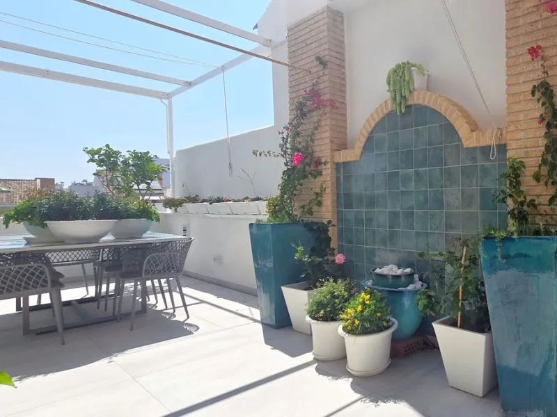 House - Detached Villa в продаже в Benalmadena, Málaga. В доме 4 спален и 4 ванных комнат. Площадь дома 310 м²