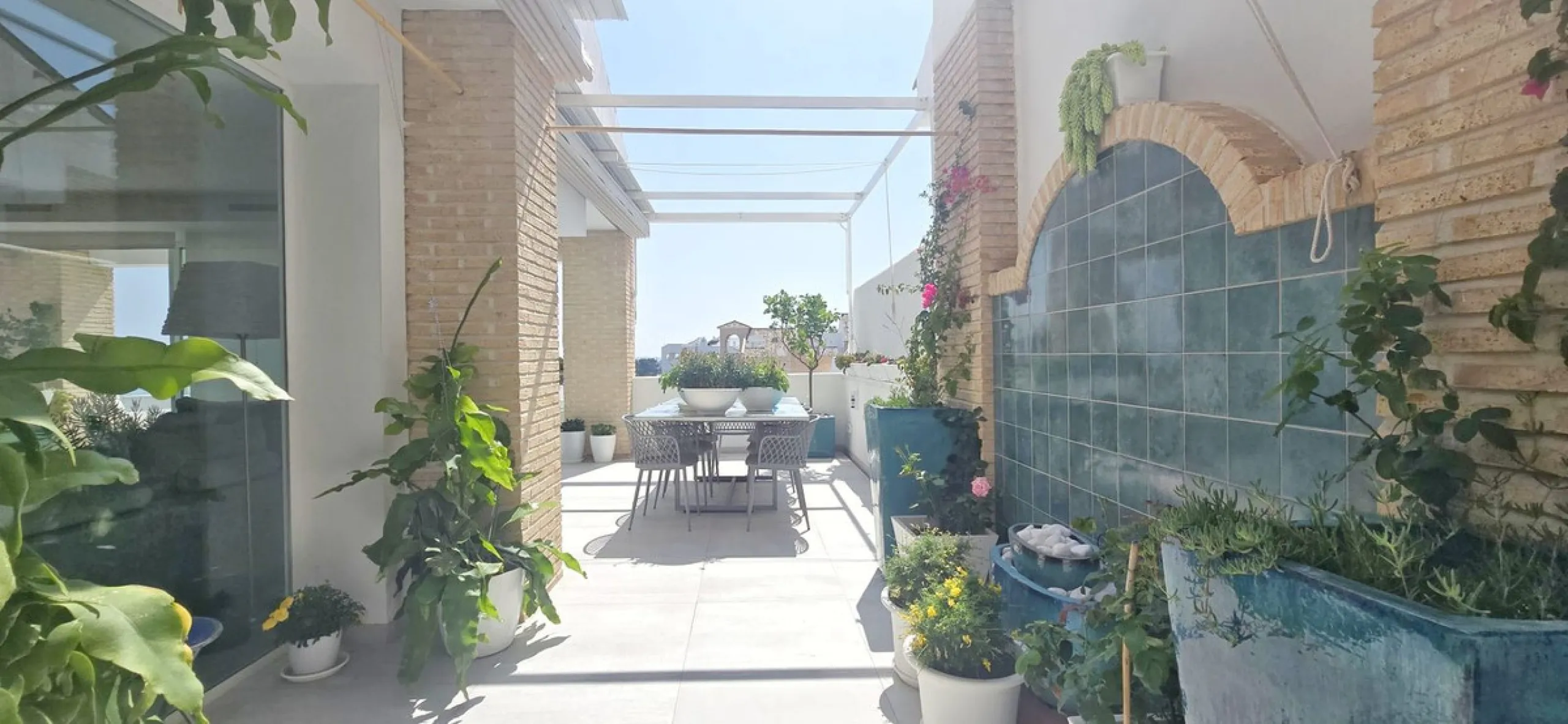 House - Detached Villa в продаже в Benalmadena, Málaga. В доме 4 спален и 4 ванных комнат. Площадь дома 310 м²