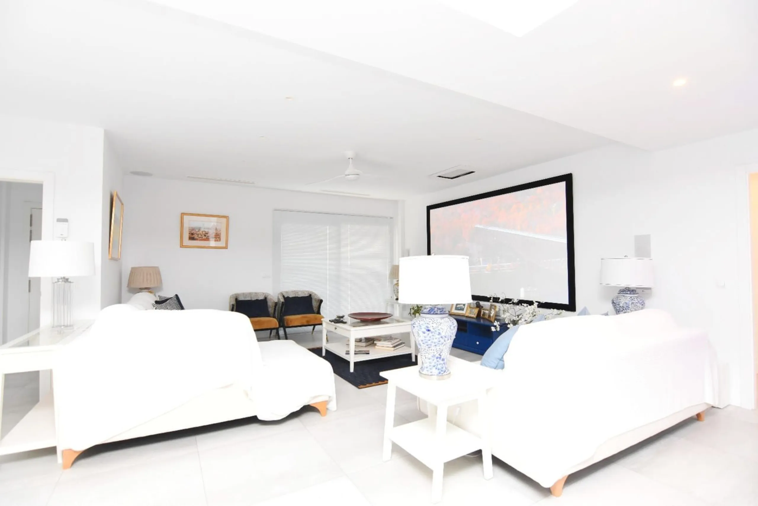 House - Detached Villa в продаже в Benalmadena, Málaga. В доме 4 спален и 4 ванных комнат. Площадь дома 310 м²