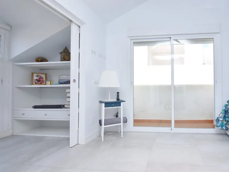 House - Detached Villa в продаже в Benalmadena, Málaga. В доме 4 спален и 4 ванных комнат. Площадь дома 310 м²