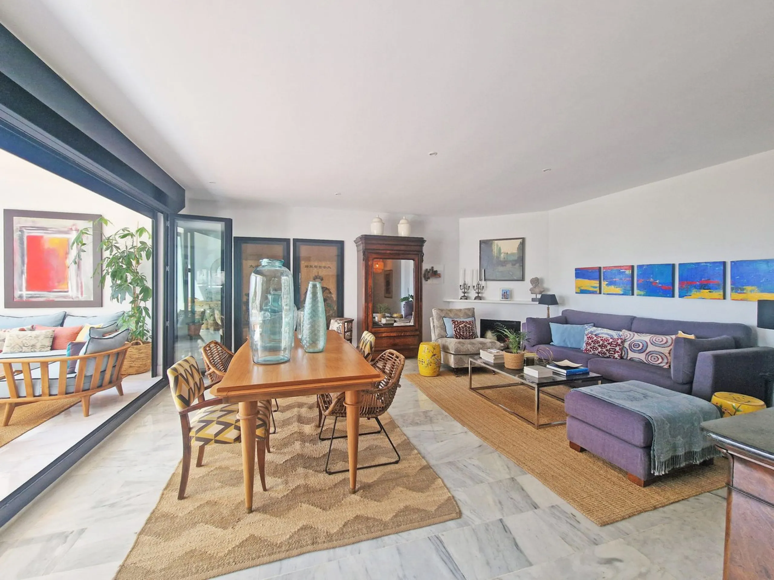 An Exceptional Property in Calahonda with Breathtaking Views and Impeccable Design