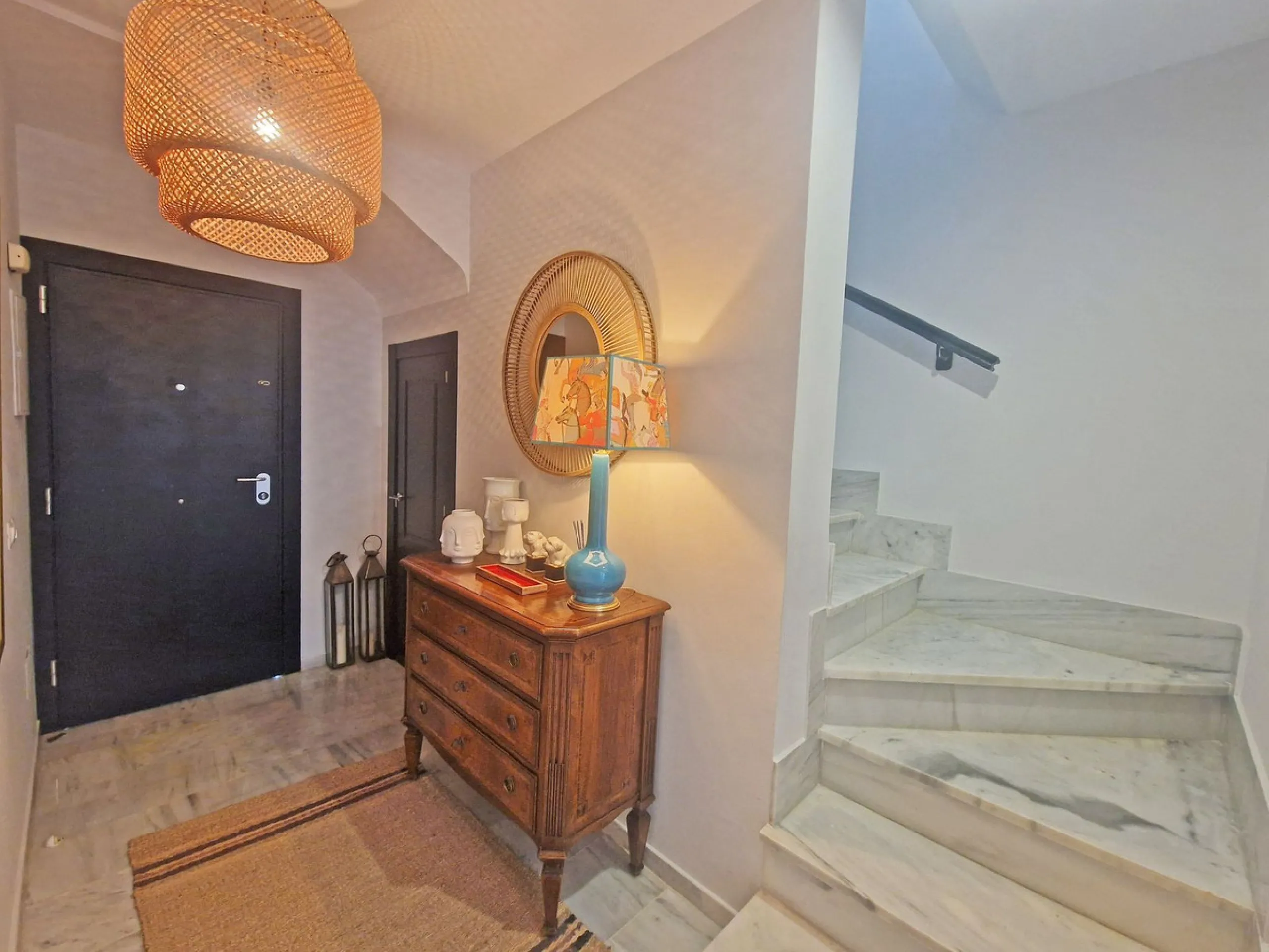 An Exceptional Property in Calahonda with Breathtaking Views and Impeccable Design