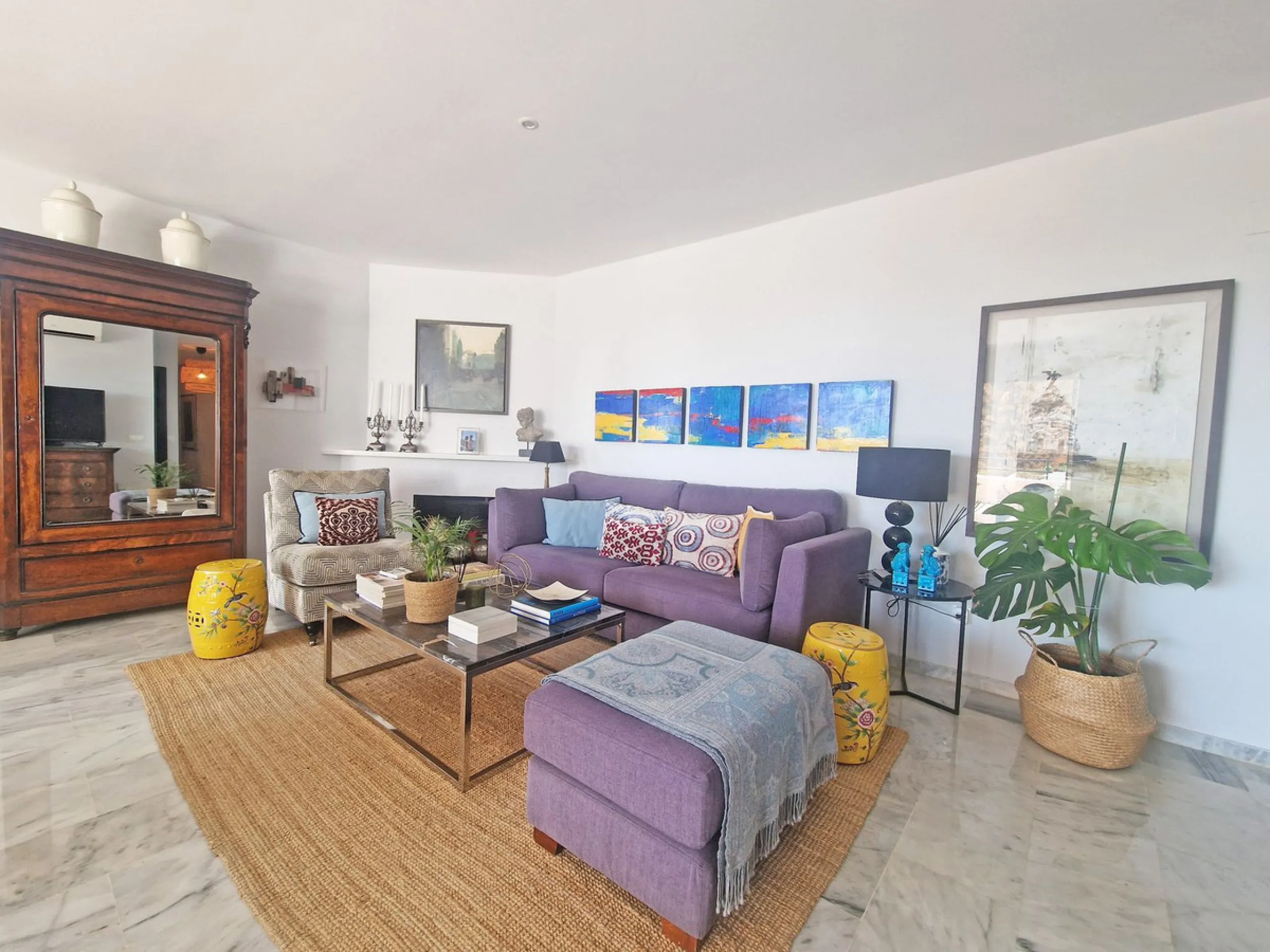 An Exceptional Property in Calahonda with Breathtaking Views and Impeccable Design