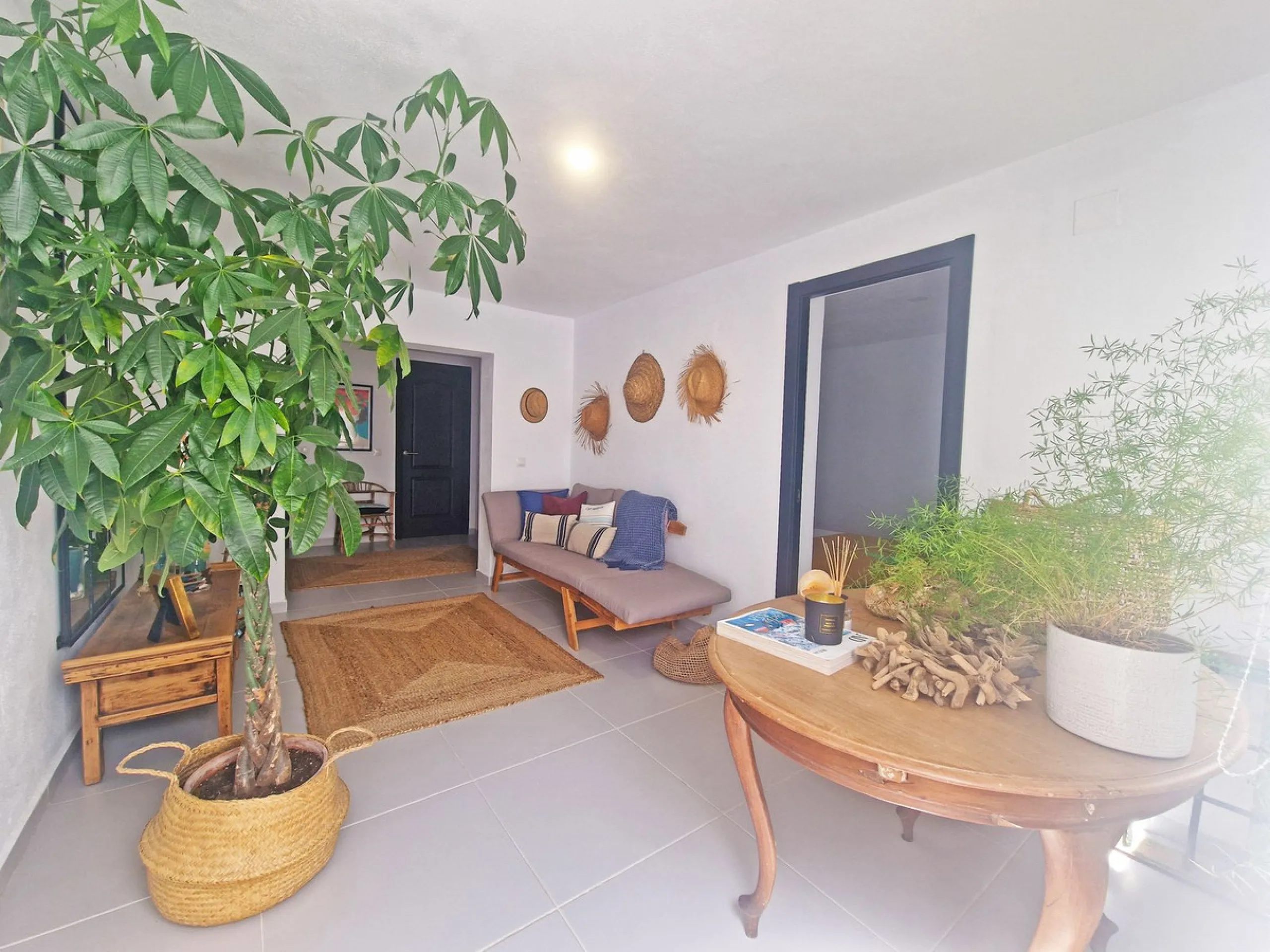 An Exceptional Property in Calahonda with Breathtaking Views and Impeccable Design