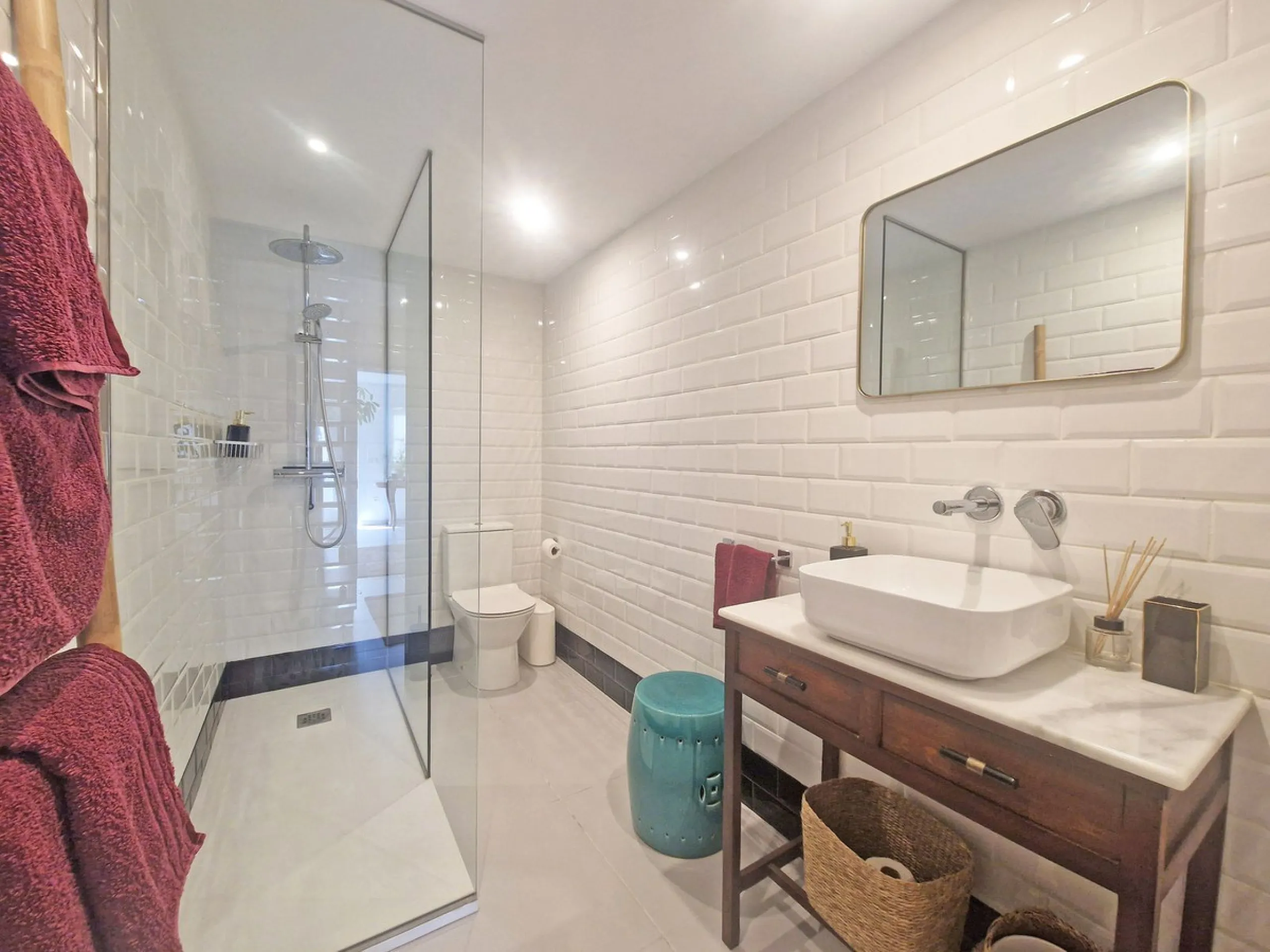 An Exceptional Property in Calahonda with Breathtaking Views and Impeccable Design