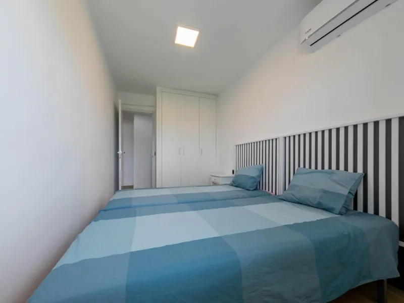 Apartamento reformado con vistas al mar en La Pineda, Tarragona