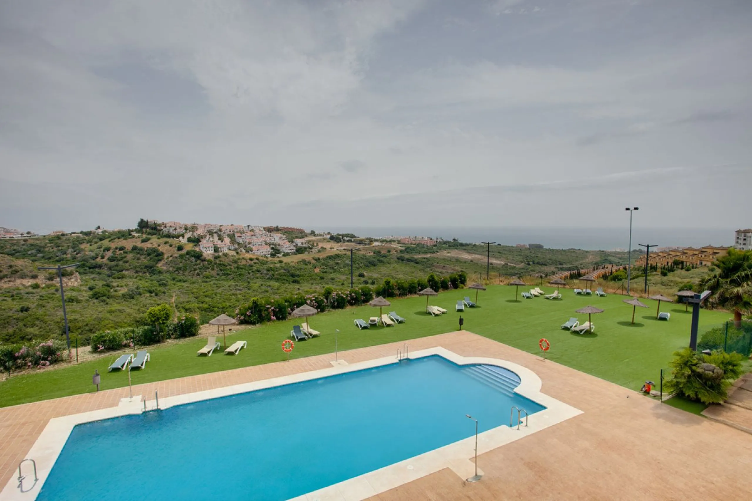 Charming 3-Bedroom Apartment with Stunning Sea Views – Manilva, Costa del Sol