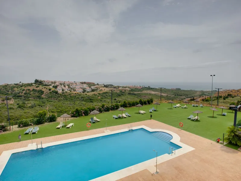 Charming 3-Bedroom Apartment with Stunning Sea Views – Manilva, Costa del Sol