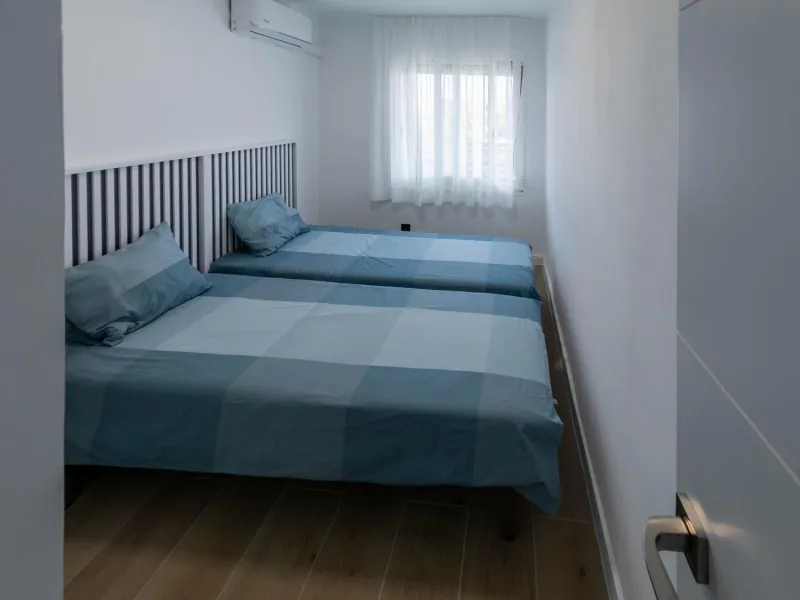 Apartamento reformado con vistas al mar en La Pineda, Tarragona