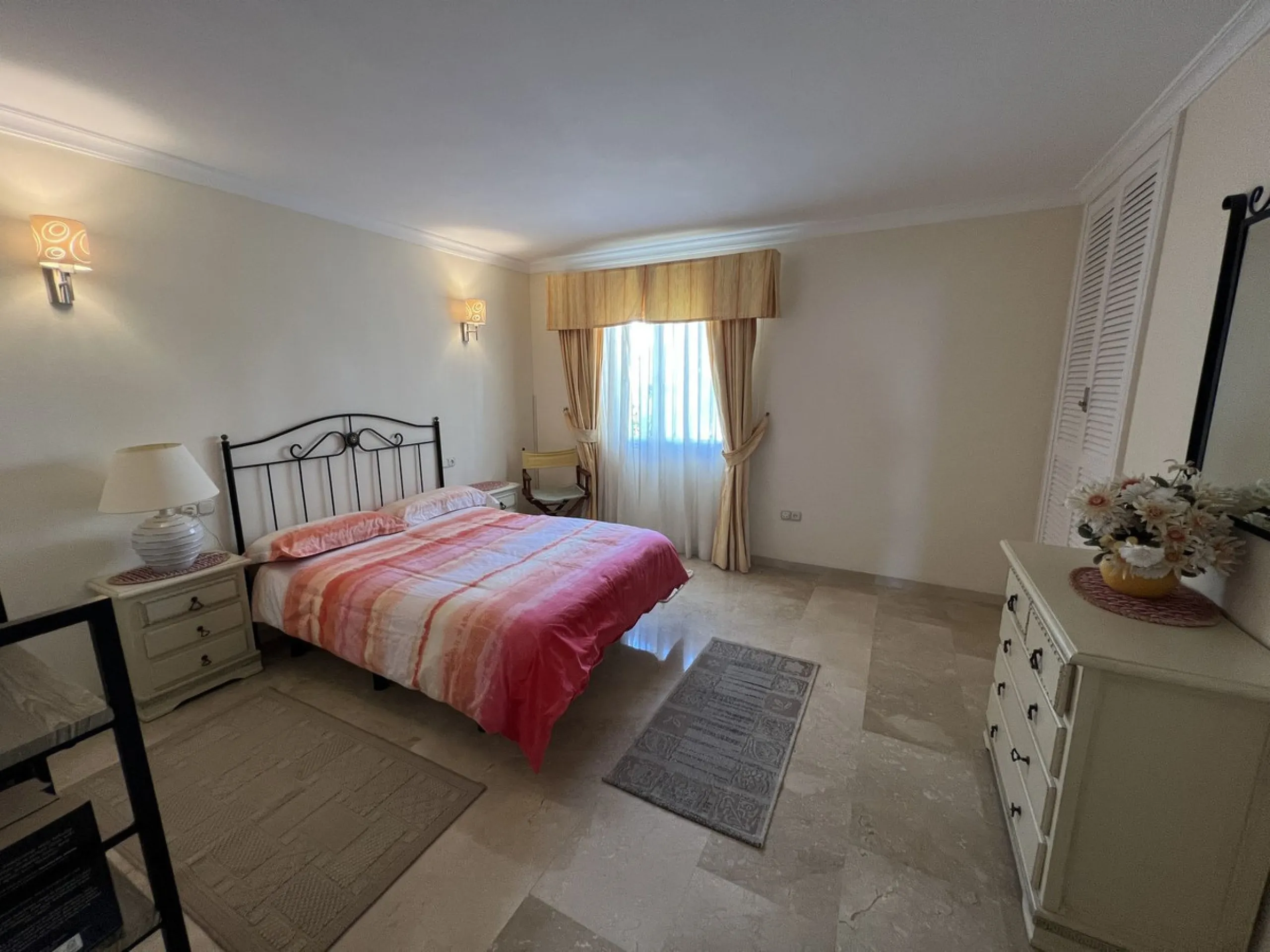 Delightful three bedroom, two bathroom (plus cloakroom) townhouse in much sought after area.