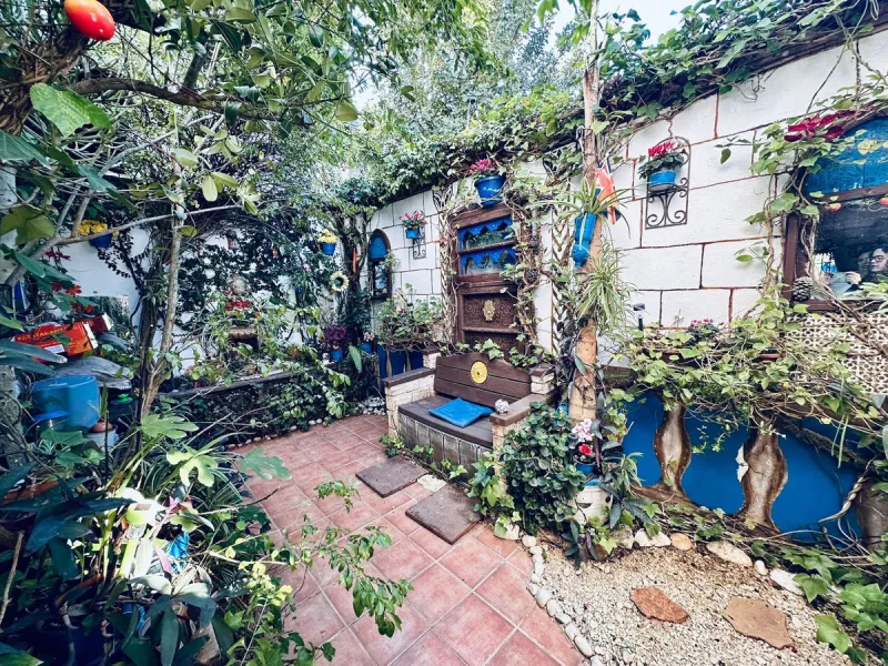 Charming Multi-Level Property with Panoramic Mountain Views in Tolox