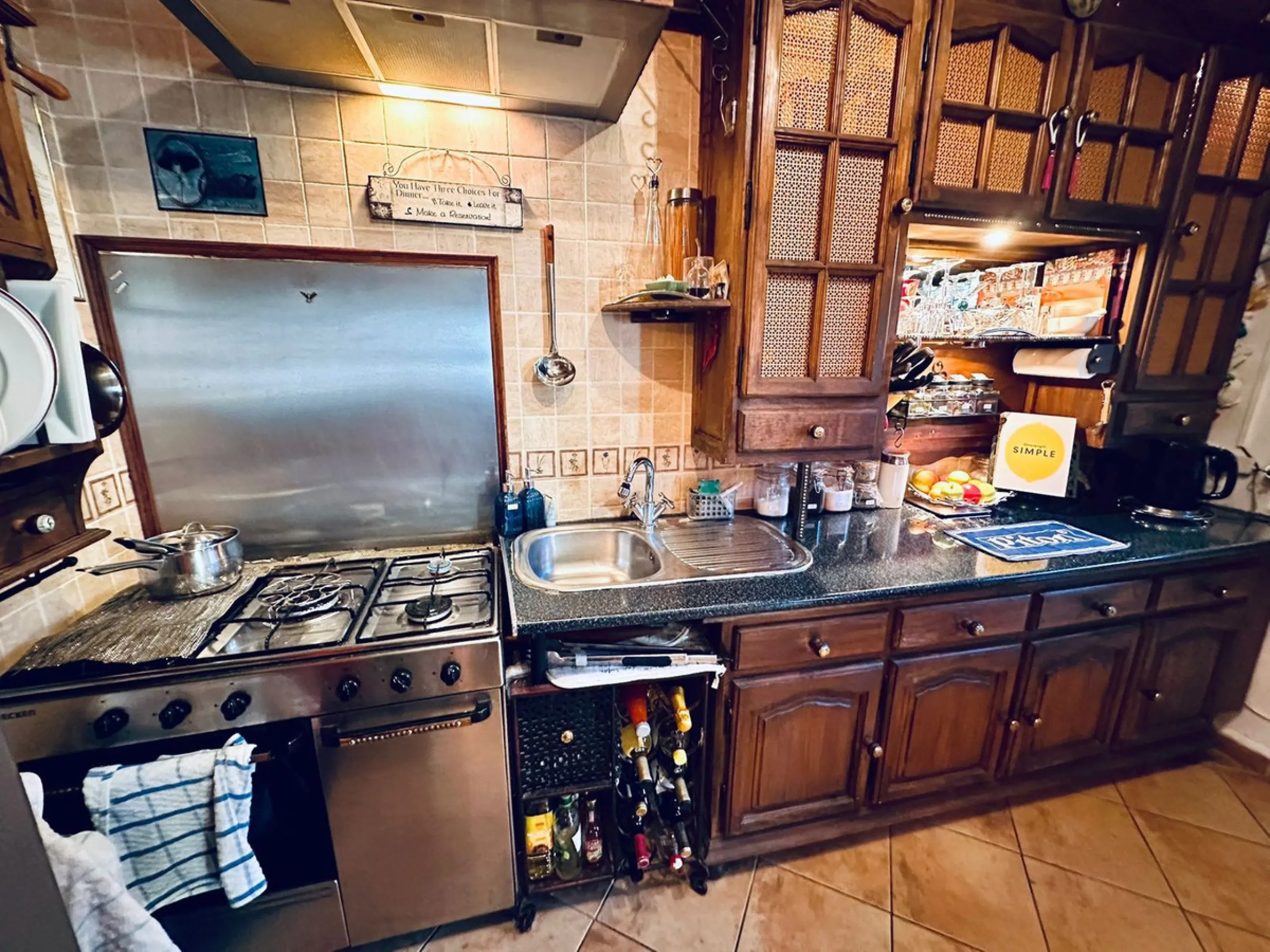 Charming Multi-Level Property with Panoramic Mountain Views in Tolox