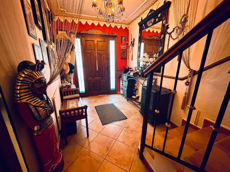 Charming Multi-Level Property with Panoramic Mountain Views in Tolox