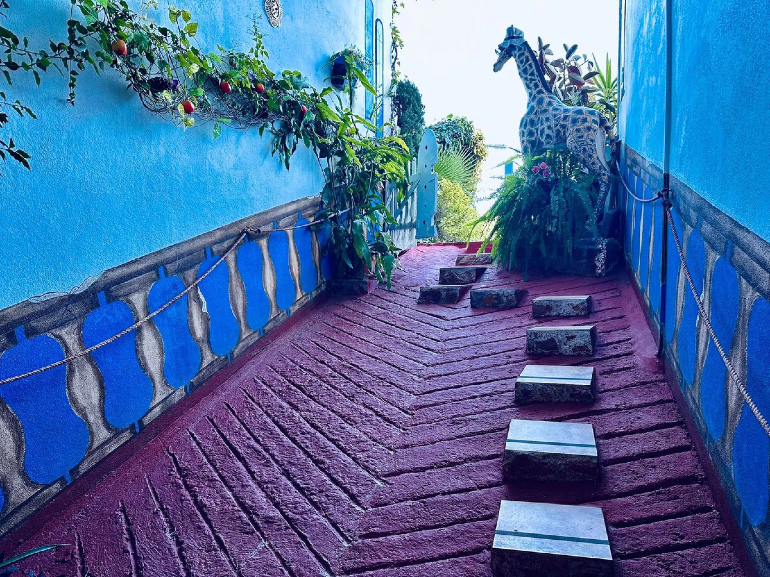 Charming Multi-Level Property with Panoramic Mountain Views in Tolox