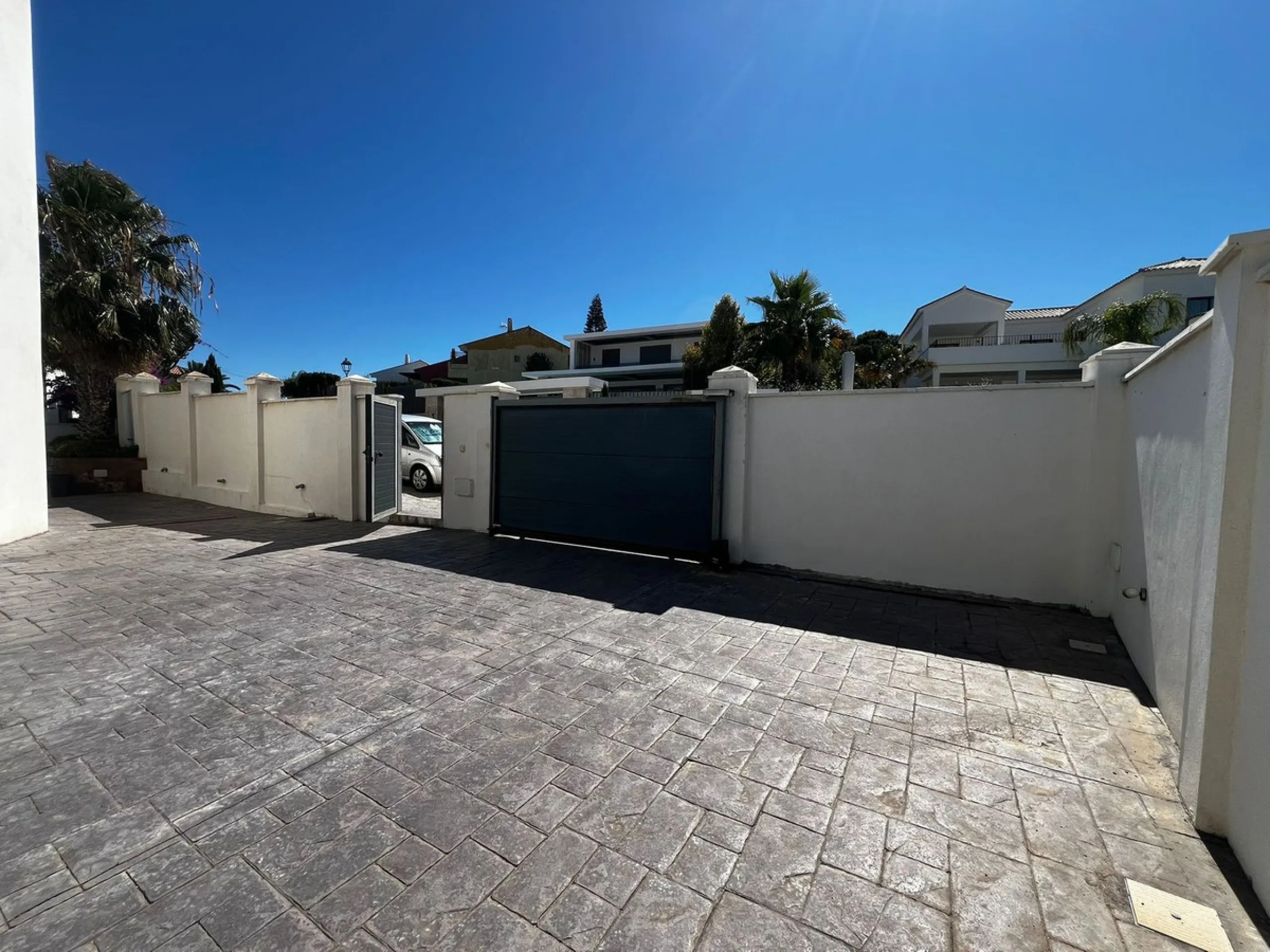 For Sale – Stunning Renovated Villa in Estepona