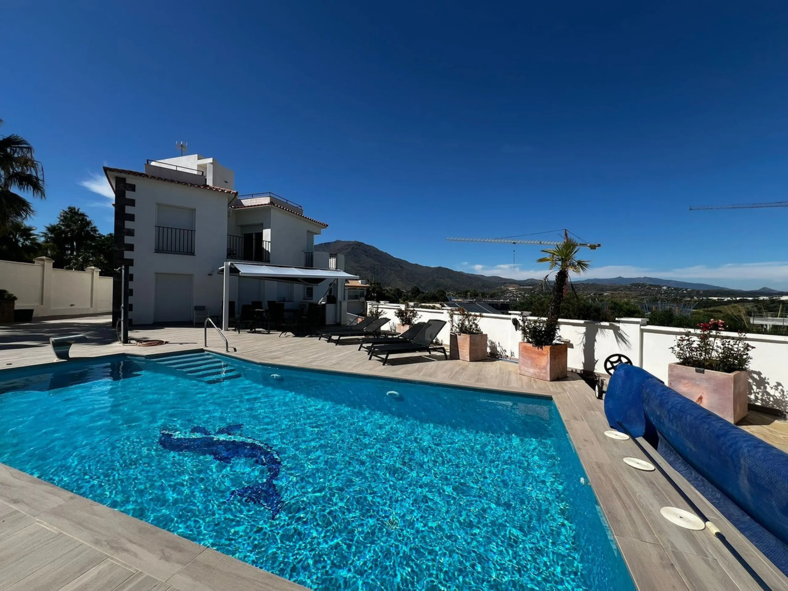 For Sale – Stunning Renovated Villa in Estepona