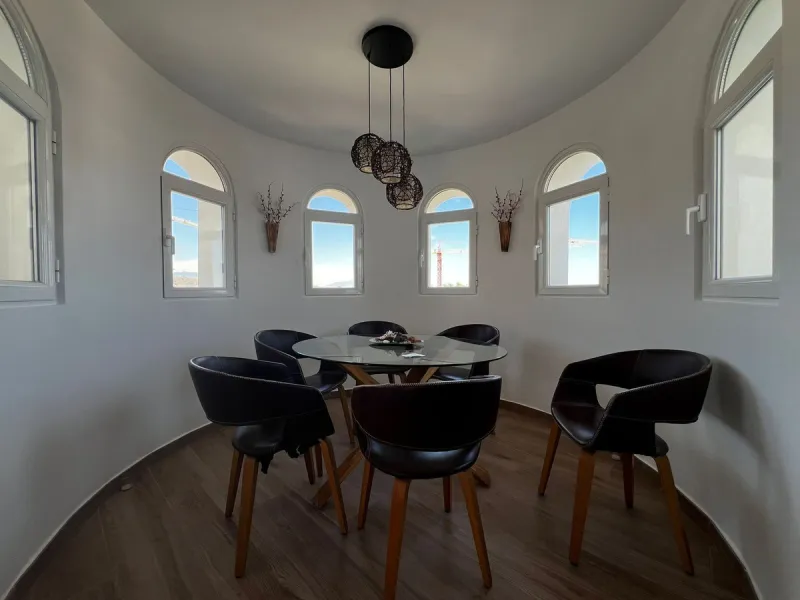 For Sale – Stunning Renovated Villa in Estepona