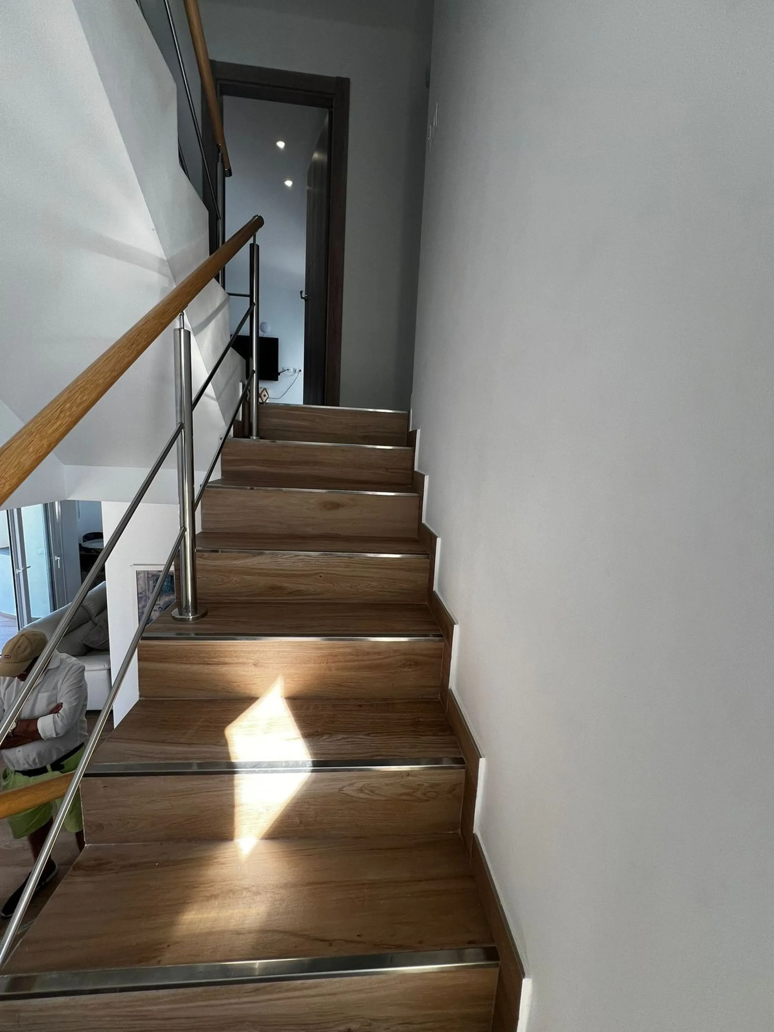 For Sale – Stunning Renovated Villa in Estepona
