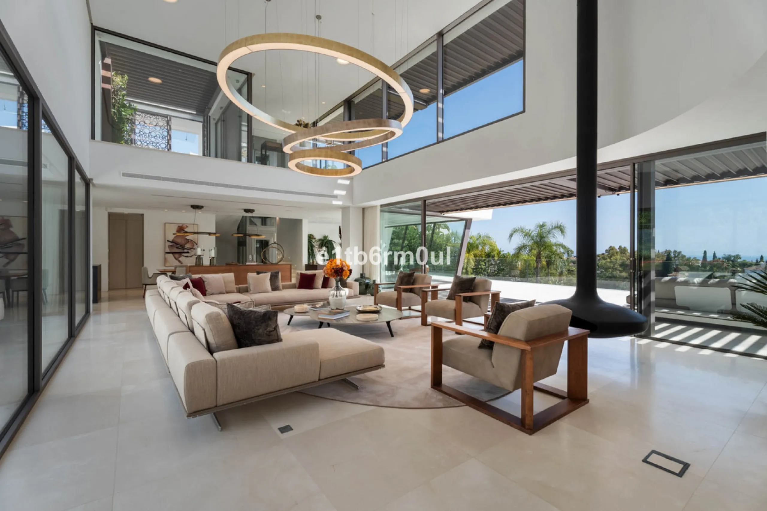 Experience the pinnacle of modern Mediterranean architecture with this brand-new designer villa nestled in the prestigious La Quinta residential enclave of Benahavís. Offering breathtaking panoramic sea and golf course views, this exquisitely crafted home