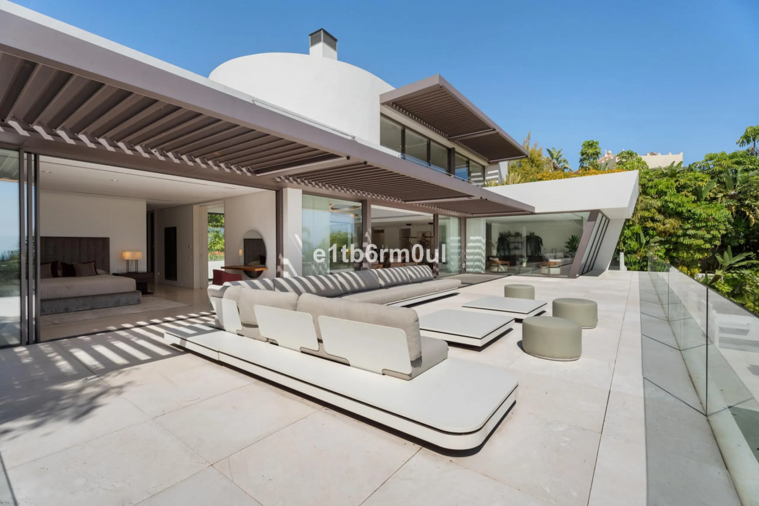 Experience the pinnacle of modern Mediterranean architecture with this brand-new designer villa nestled in the prestigious La Quinta residential enclave of Benahavís. Offering breathtaking panoramic sea and golf course views, this exquisitely crafted home