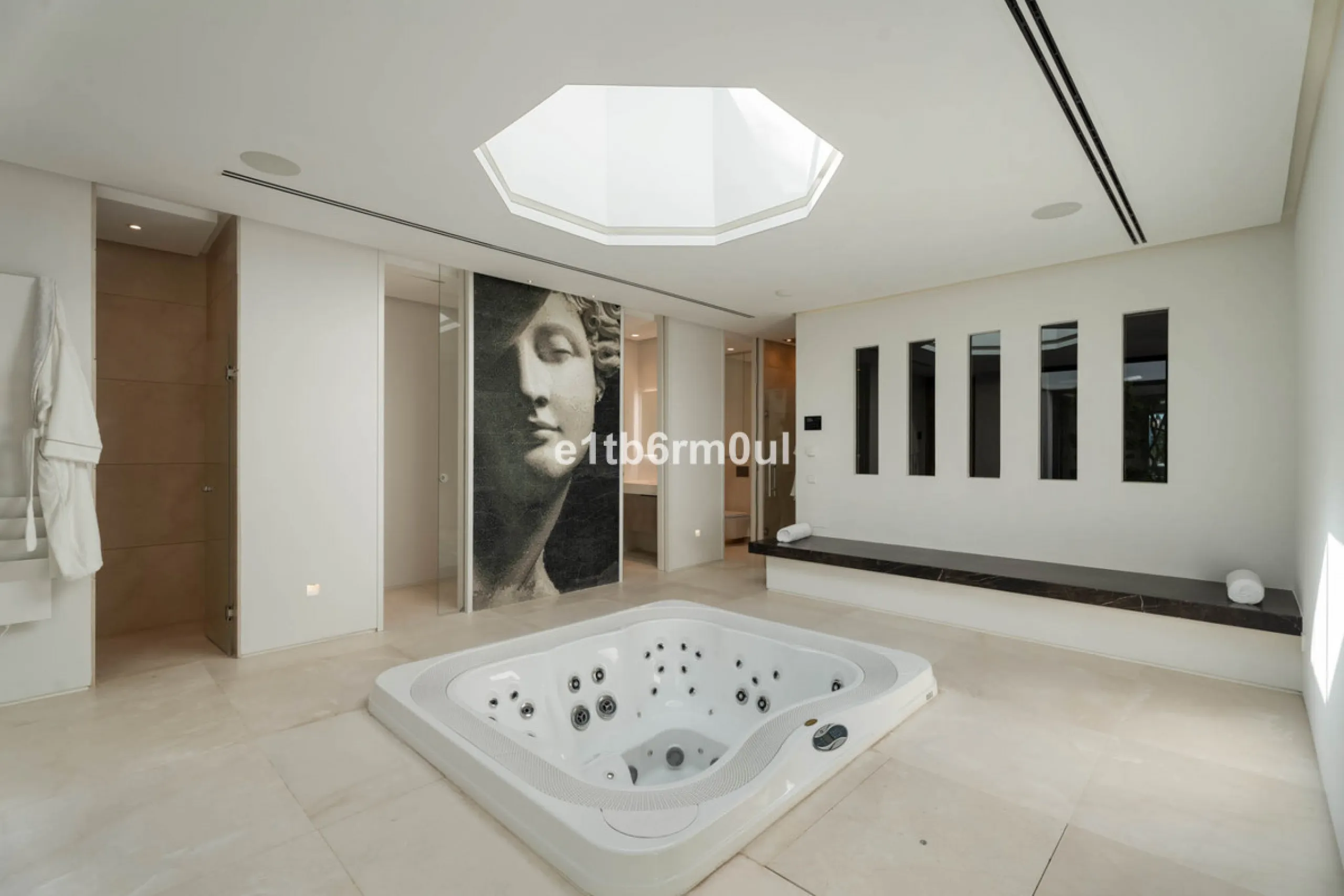 Experience the pinnacle of modern Mediterranean architecture with this brand-new designer villa nestled in the prestigious La Quinta residential enclave of Benahavís. Offering breathtaking panoramic sea and golf course views, this exquisitely crafted home