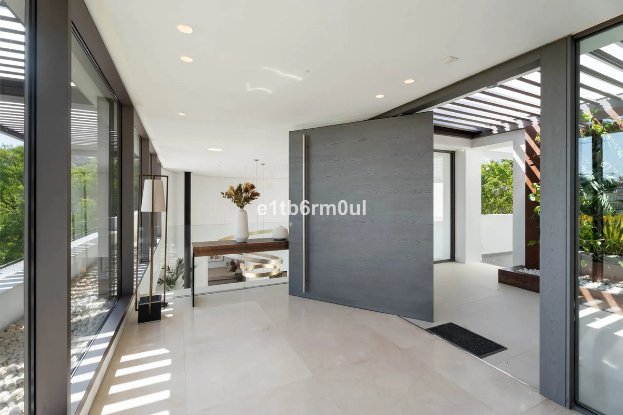 Experience the pinnacle of modern Mediterranean architecture with this brand-new designer villa nestled in the prestigious La Quinta residential enclave of Benahavís. Offering breathtaking panoramic sea and golf course views, this exquisitely crafted home