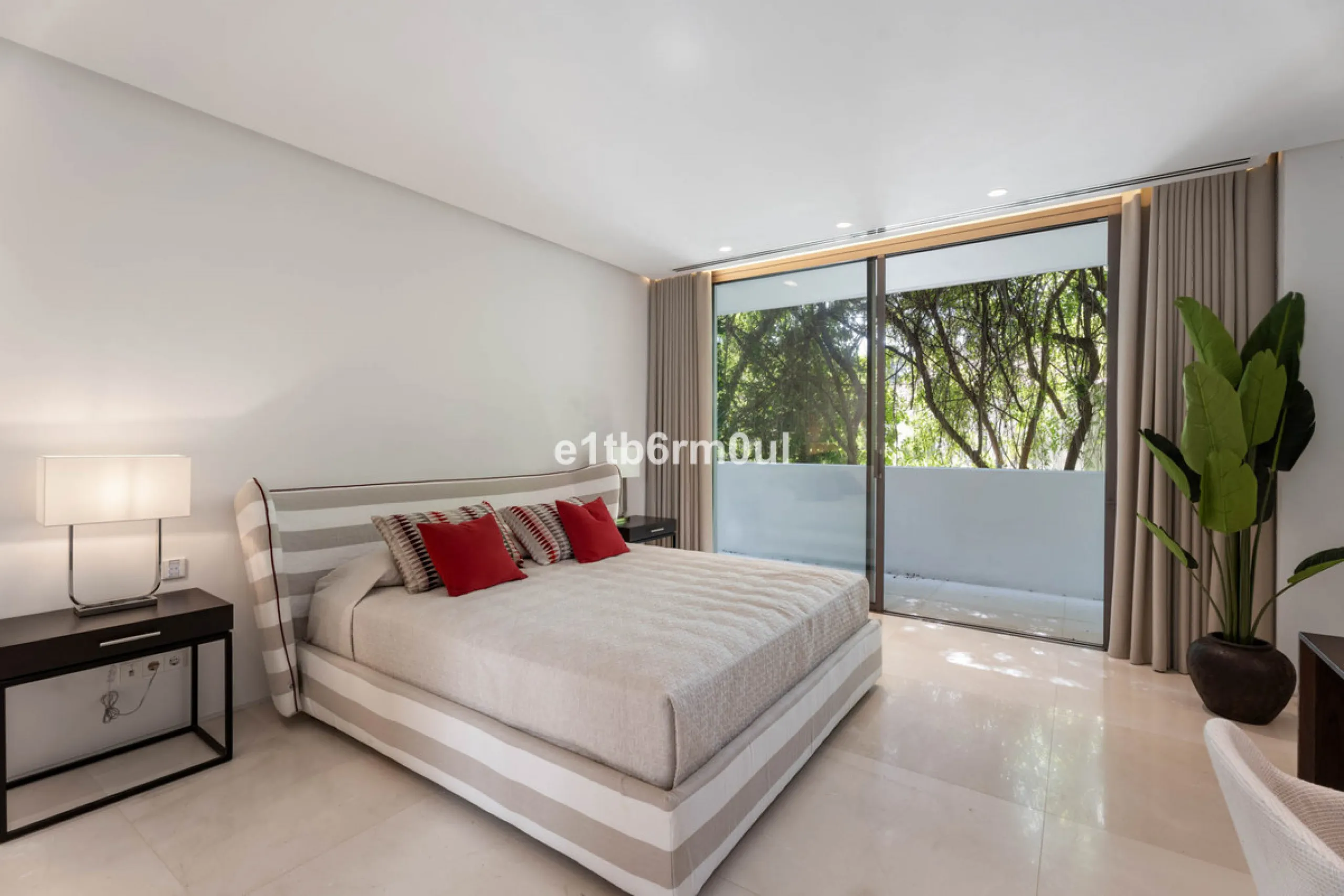 Experience the pinnacle of modern Mediterranean architecture with this brand-new designer villa nestled in the prestigious La Quinta residential enclave of Benahavís. Offering breathtaking panoramic sea and golf course views, this exquisitely crafted home