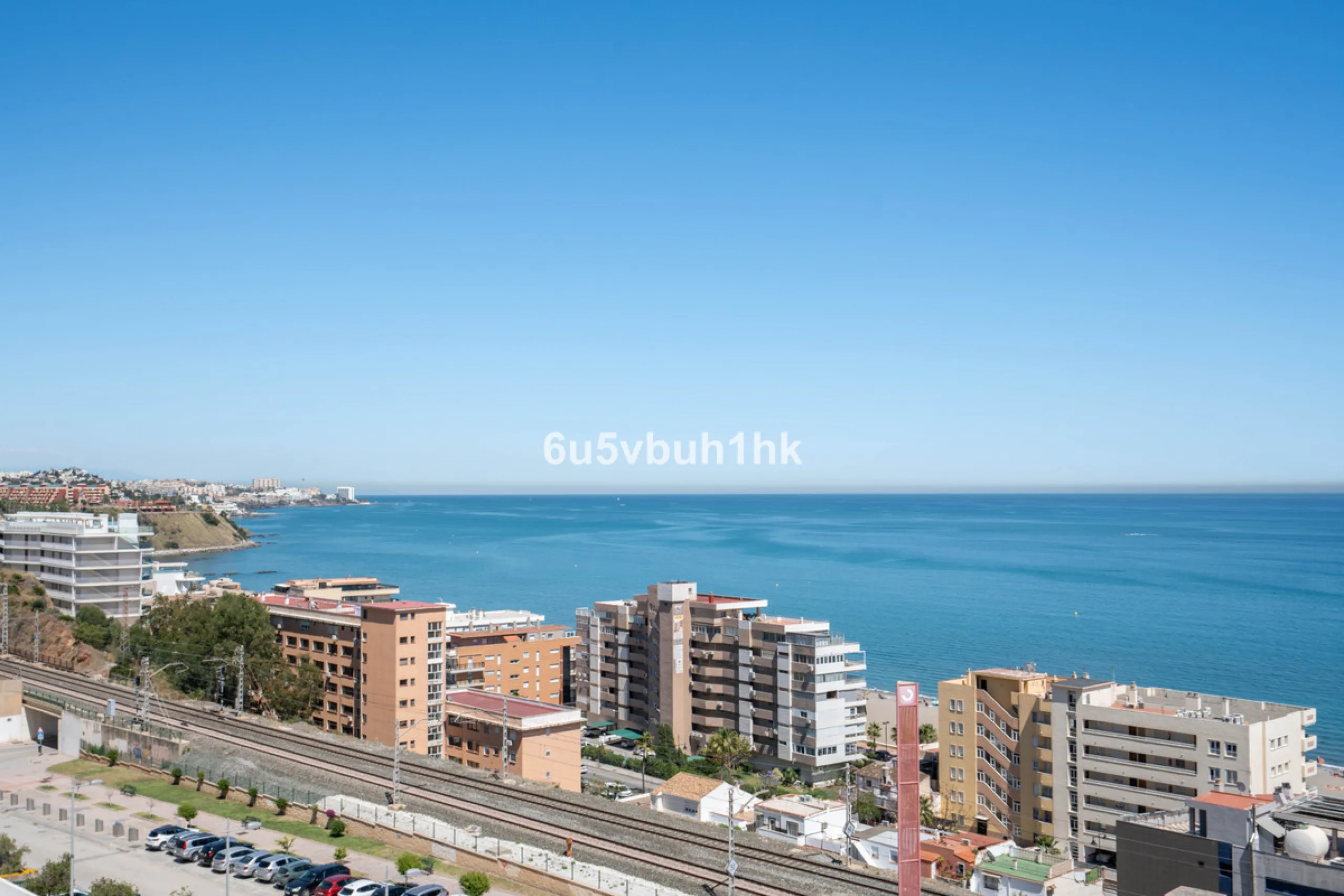 Apartment - Ground Floor Apartment в продаже в Fuengirola, Málaga. В доме 2 спален и 2 ванных комнат. Площадь дома 100 м²