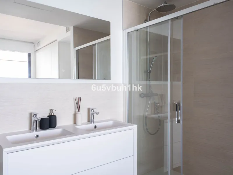 Apartment - Ground Floor Apartment в продаже в Fuengirola, Málaga. В доме 2 спален и 2 ванных комнат. Площадь дома 100 м²