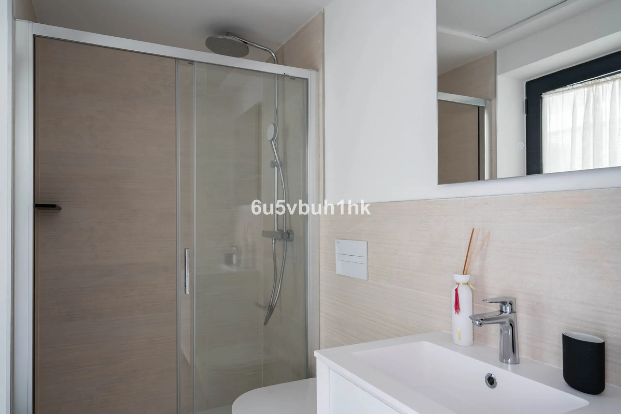 Apartment - Ground Floor Apartment в продаже в Fuengirola, Málaga. В доме 2 спален и 2 ванных комнат. Площадь дома 100 м²