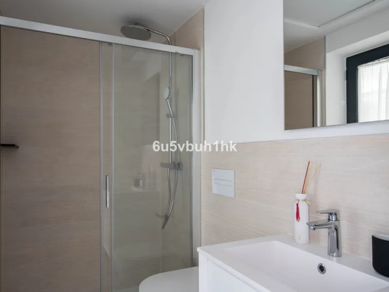 Apartment - Ground Floor Apartment в продаже в Fuengirola, Málaga. В доме 2 спален и 2 ванных комнат. Площадь дома 100 м²