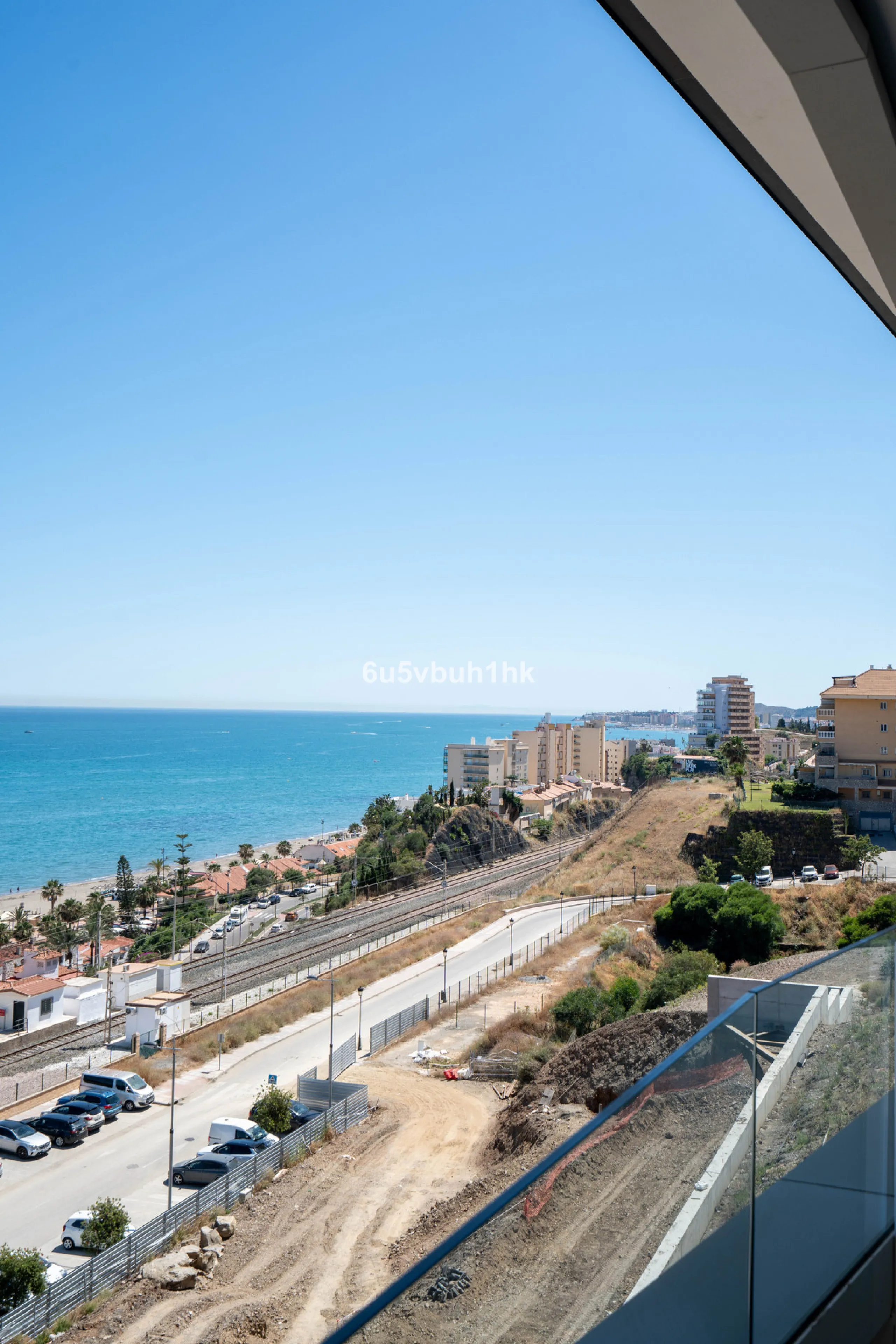 Apartment - Ground Floor Apartment в продаже в Fuengirola, Málaga. В доме 2 спален и 2 ванных комнат. Площадь дома 100 м²