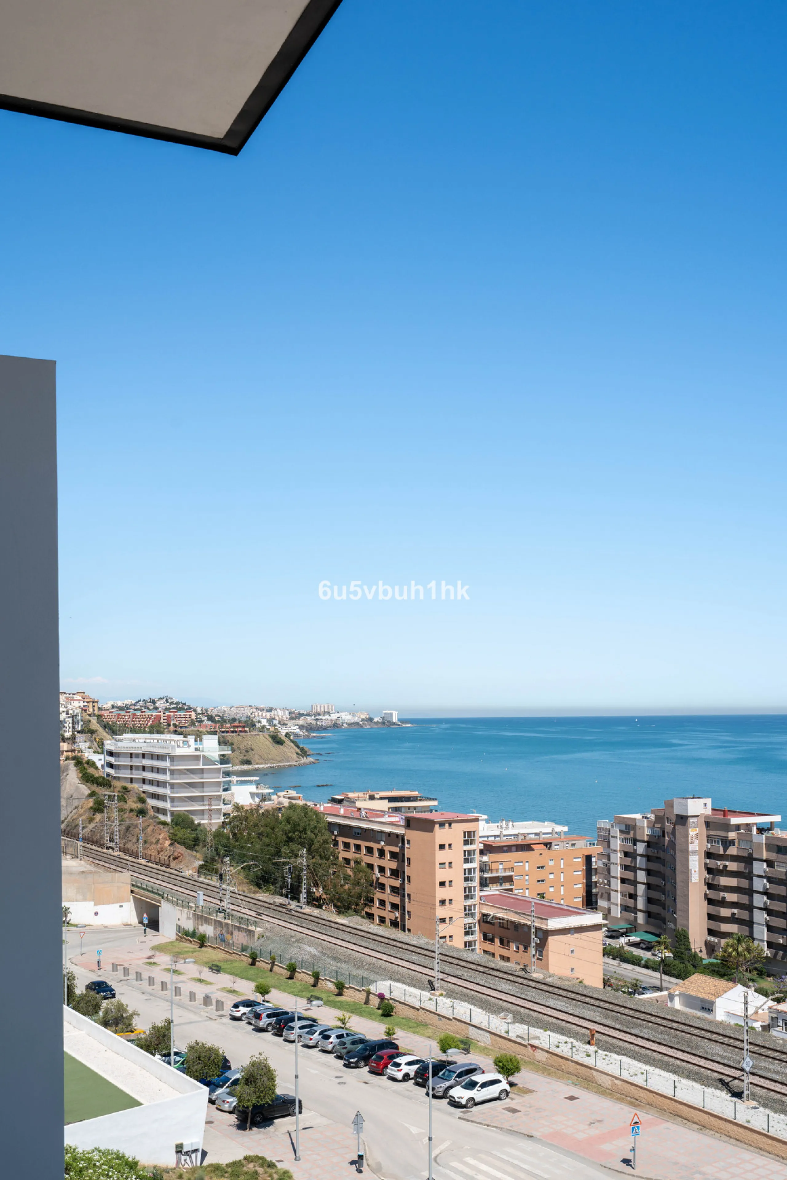 Apartment - Ground Floor Apartment в продаже в Fuengirola, Málaga. В доме 2 спален и 2 ванных комнат. Площадь дома 100 м²