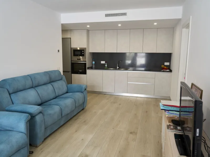 Apartment - Ground Floor Apartment в продаже в Estepona, Málaga. В доме 3 спален и 2 ванных комнат. Площадь дома 137 м²