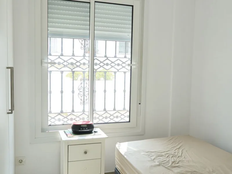 Apartment - Ground Floor Apartment в продаже в Estepona, Málaga. В доме 3 спален и 2 ванных комнат. Площадь дома 137 м²