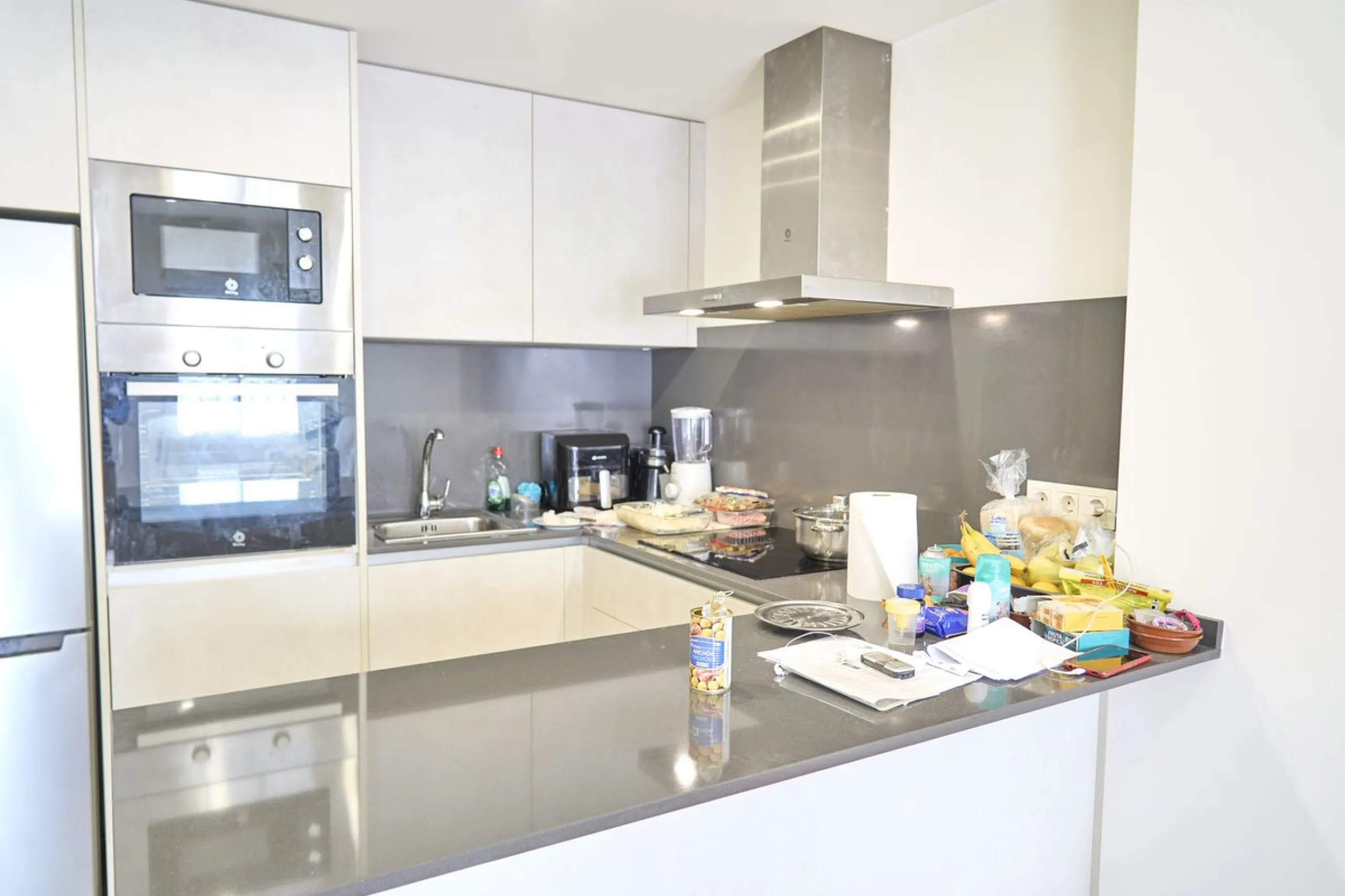Apartment - Ground Floor Apartment в продаже в Estepona, Málaga. В доме 3 спален и 2 ванных комнат. Площадь дома 137 м²