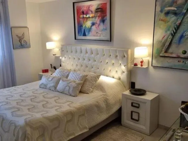 Apartment - Penthouse в продаже в Estepona, Málaga. В доме 2 спален и 2 ванных комнат. Площадь дома 175 м²