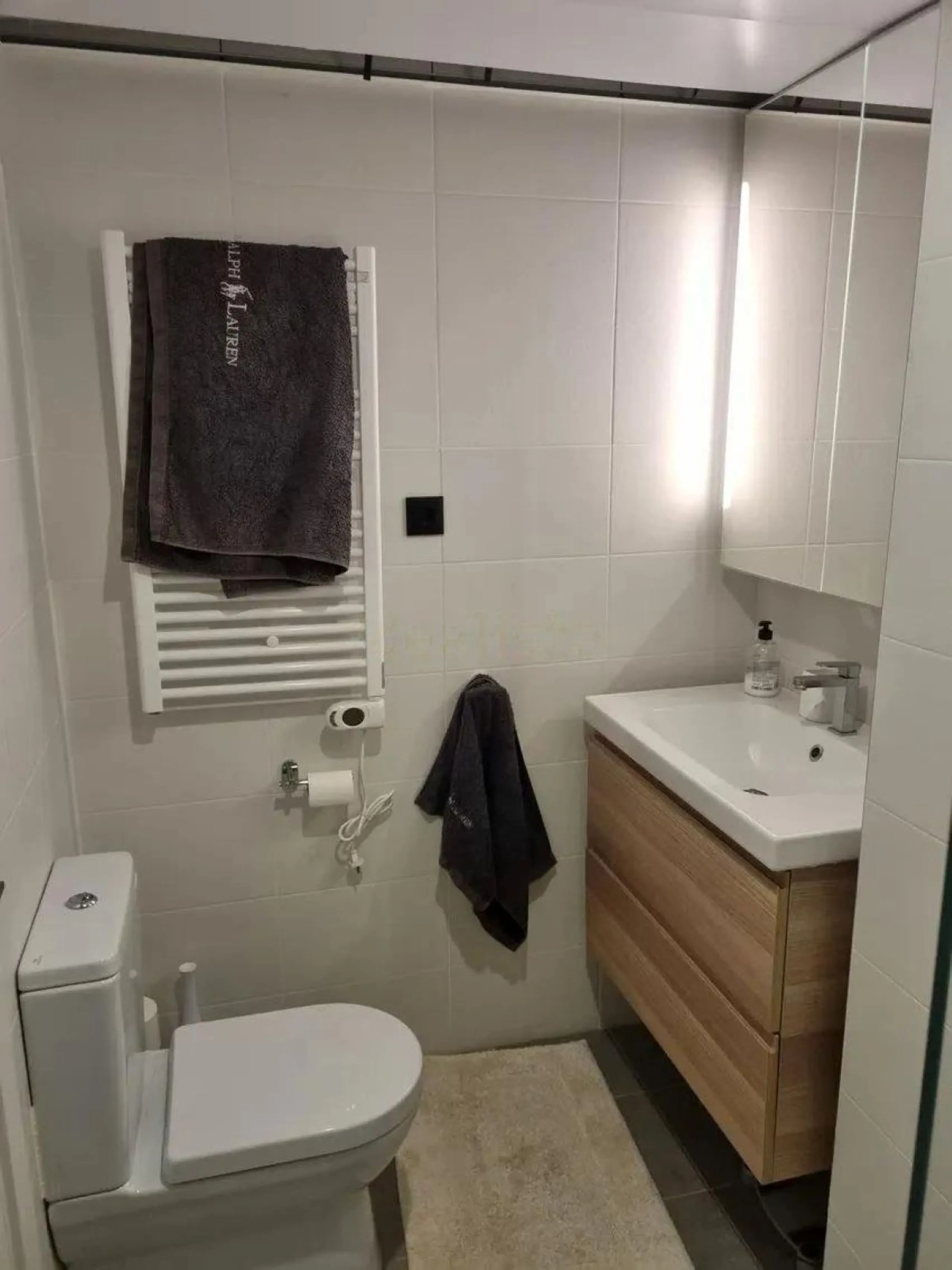 Apartment - Penthouse в продаже в Estepona, Málaga. В доме 2 спален и 2 ванных комнат. Площадь дома 175 м²