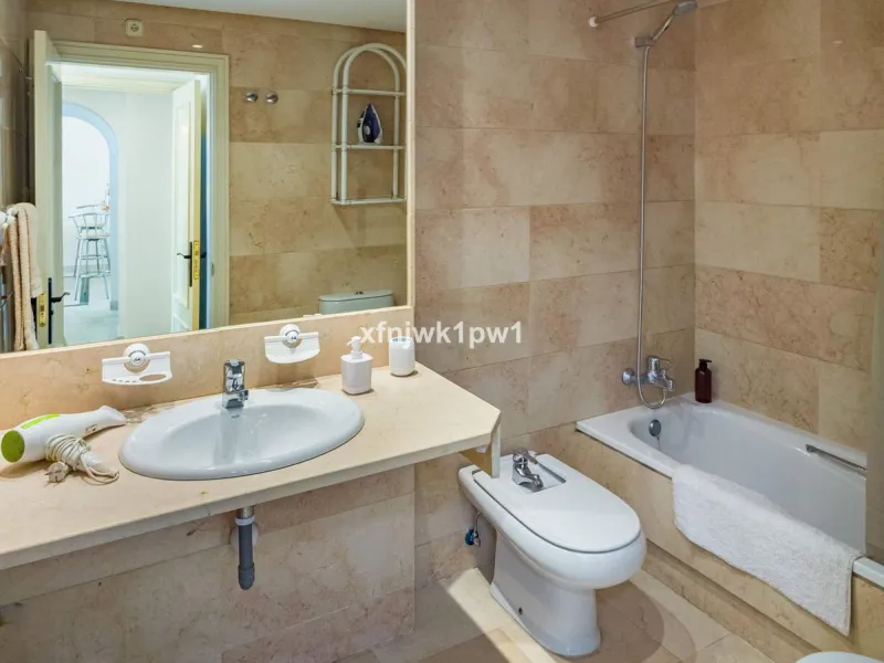 Fantastic two-bedroom apartment for sale in the highly sought-after Marina Banús residential complex, located in the heart of Puerto Banús, Marbella. This modern and spacious property offers the perfect combination of lifestyle, comfort, and investment va