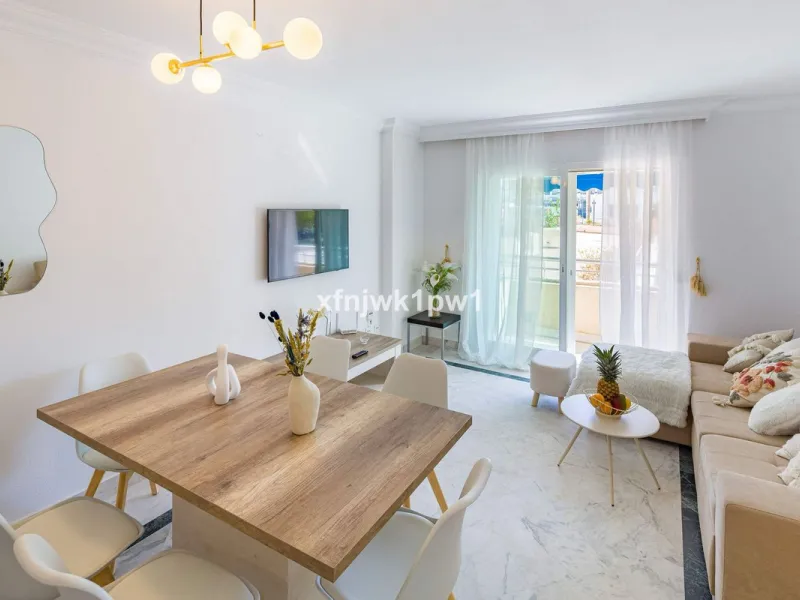 Fantastic two-bedroom apartment for sale in the highly sought-after Marina Banús residential complex, located in the heart of Puerto Banús, Marbella. This modern and spacious property offers the perfect combination of lifestyle, comfort, and investment va