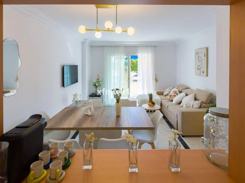 Fantastic two-bedroom apartment for sale in the highly sought-after Marina Banús residential complex, located in the heart of Puerto Banús, Marbella. This modern and spacious property offers the perfect combination of lifestyle, comfort, and investment va