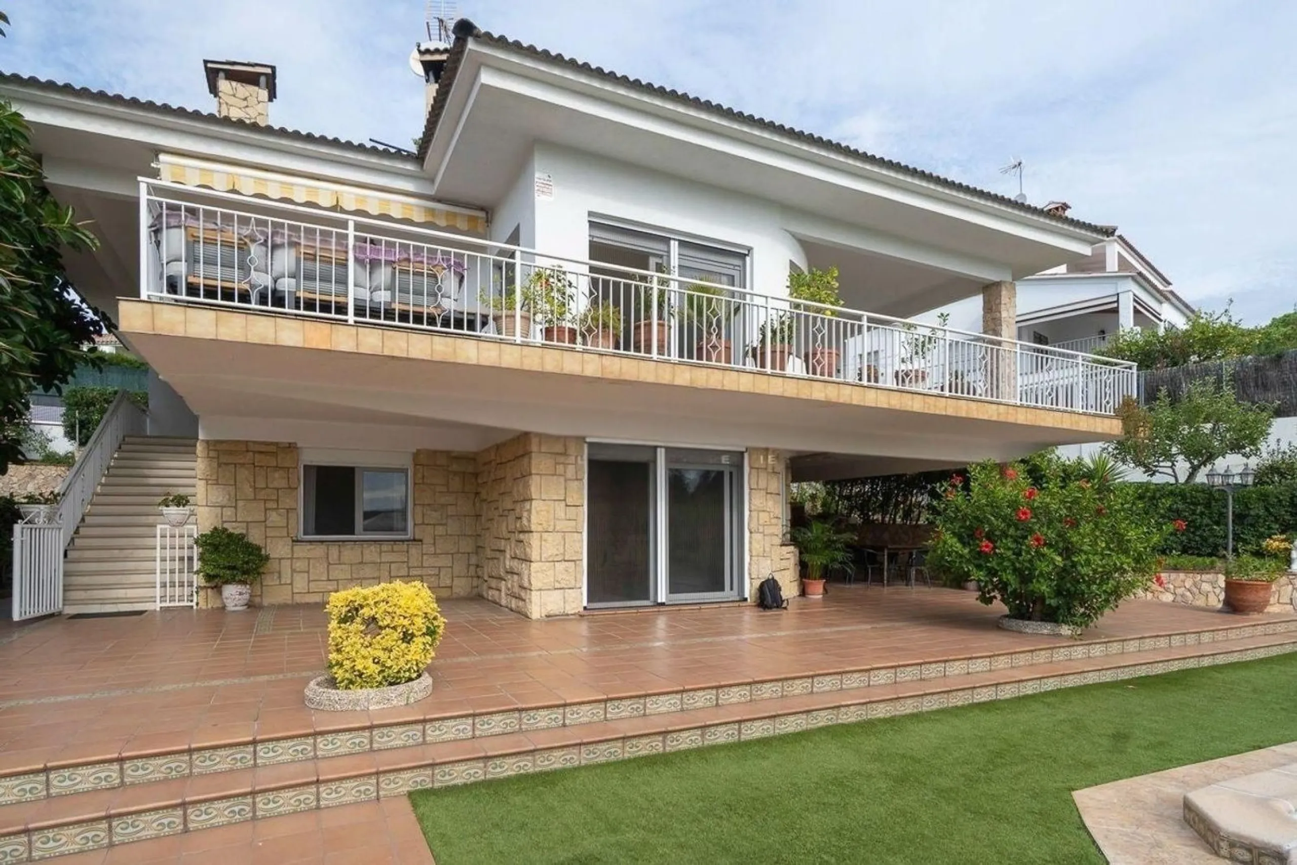 Spacious villa with sea views in Lloret de Mar, Costa Brava