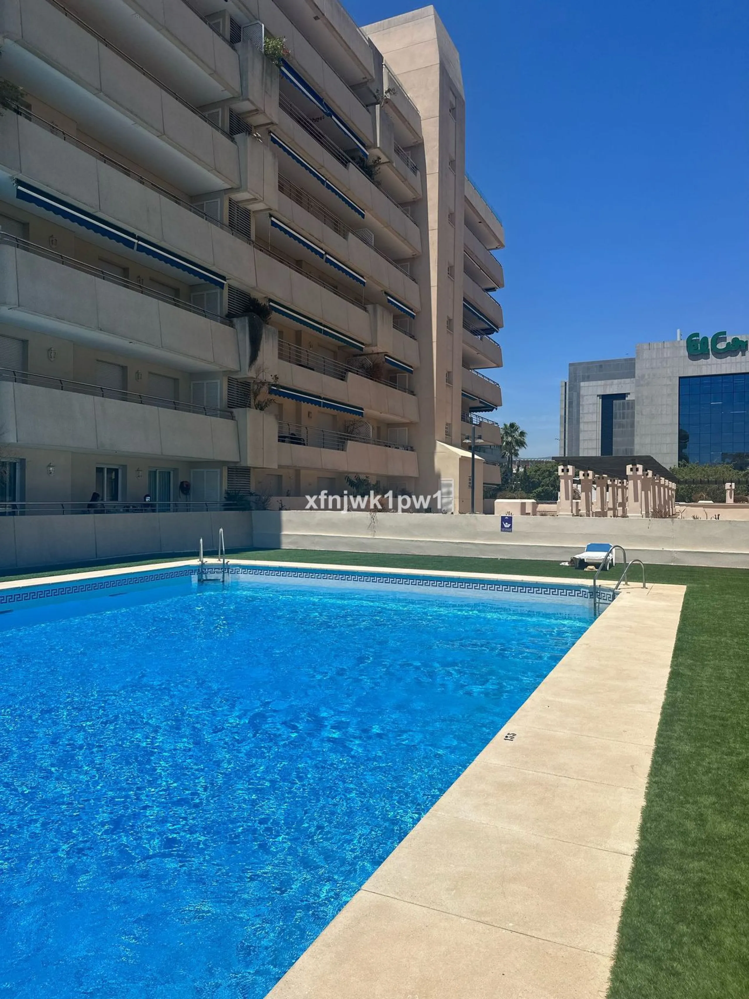 Fantastic two-bedroom apartment for sale in the highly sought-after Marina Banús residential complex, located in the heart of Puerto Banús, Marbella. This modern and spacious property offers the perfect combination of lifestyle, comfort, and investment va
