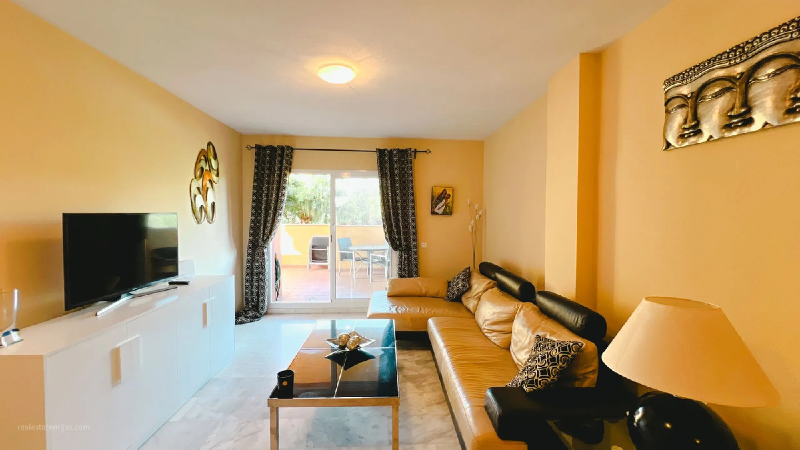 Bright 2-Bedroom Apartment in Peaceful Community – Reserva de Marbella