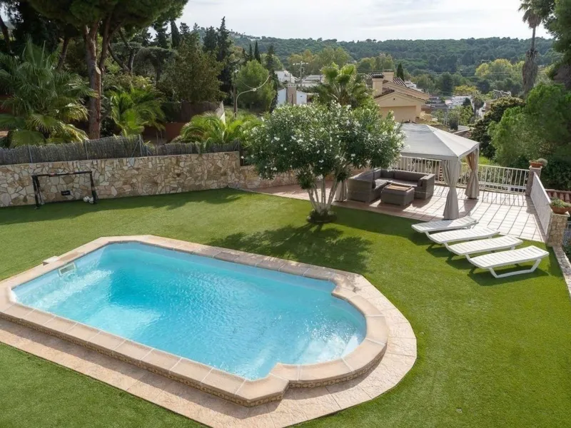 Spacious villa with sea views in Lloret de Mar, Costa Brava