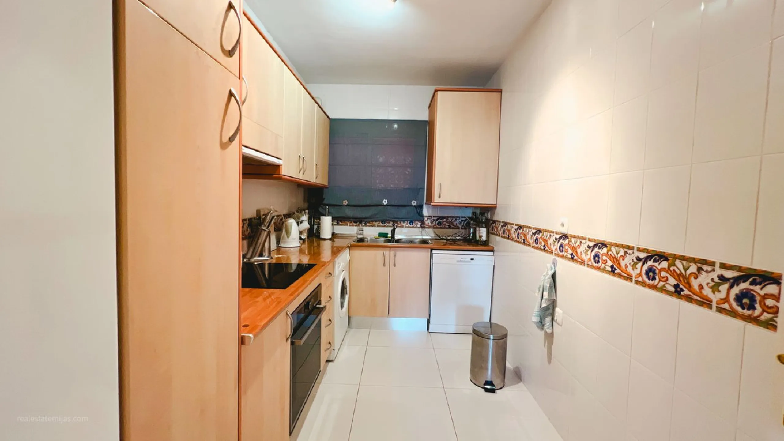 Bright 2-Bedroom Apartment in Peaceful Community – Reserva de Marbella