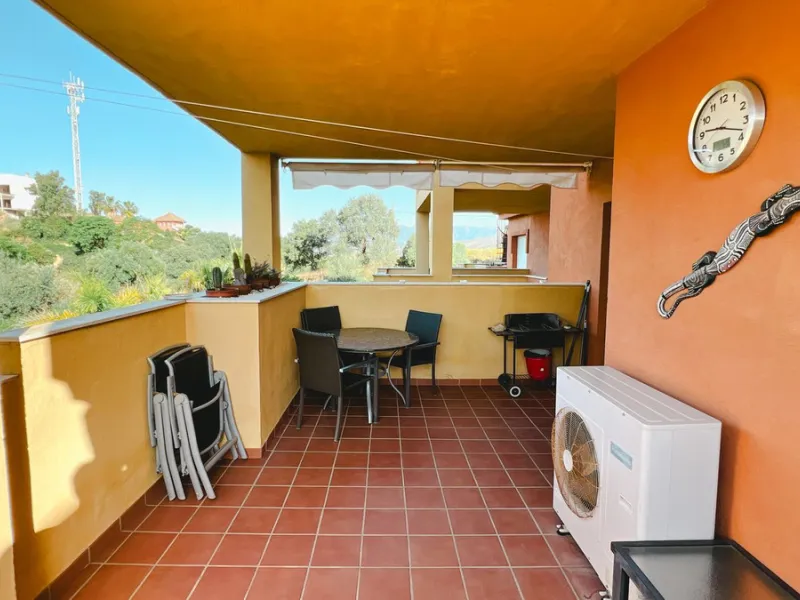 Bright 2-Bedroom Apartment in Peaceful Community – Reserva de Marbella