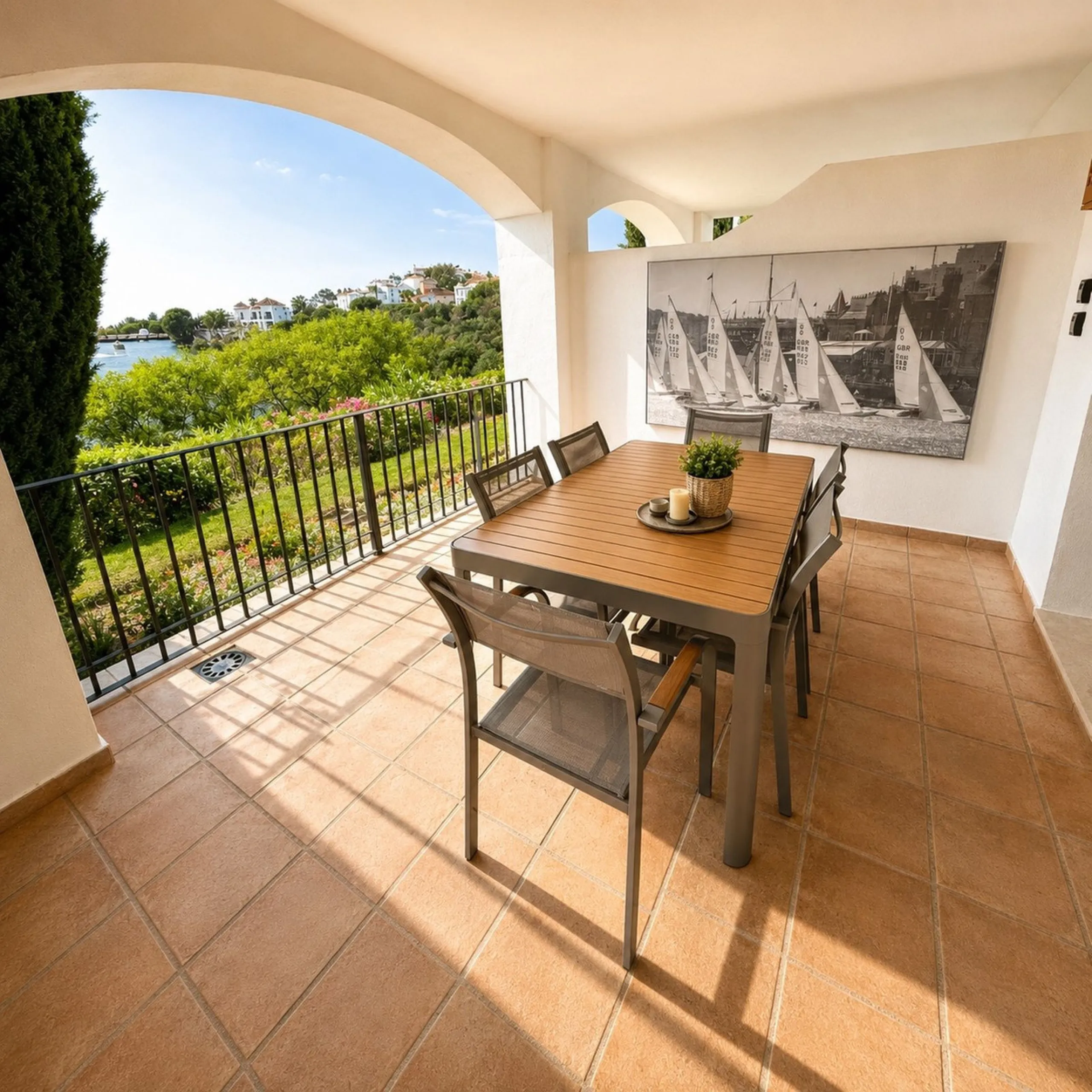 Spacious Ground Floor Apartment with Mountain & Sea Views in Gated La Quinta Urbanization