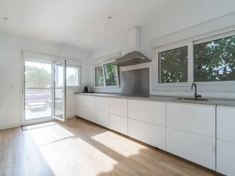 Spacious villa with sea views in Lloret de Mar, Costa Brava