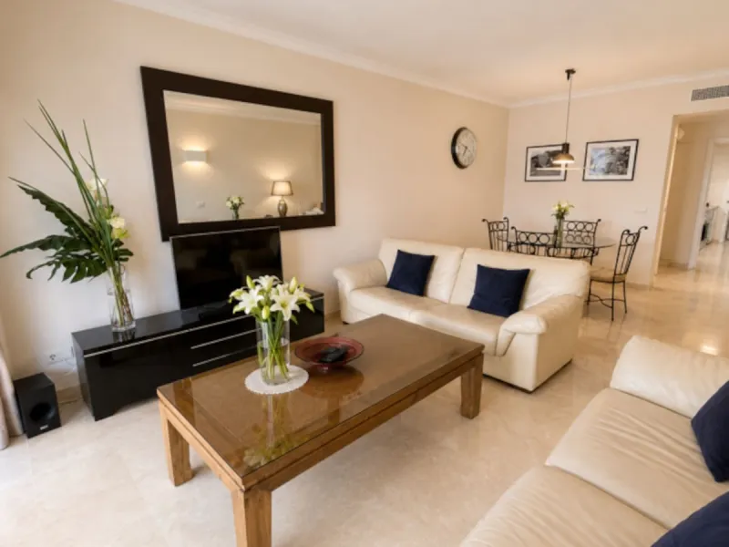 Spacious Ground Floor Apartment with Mountain & Sea Views in Gated La Quinta Urbanization